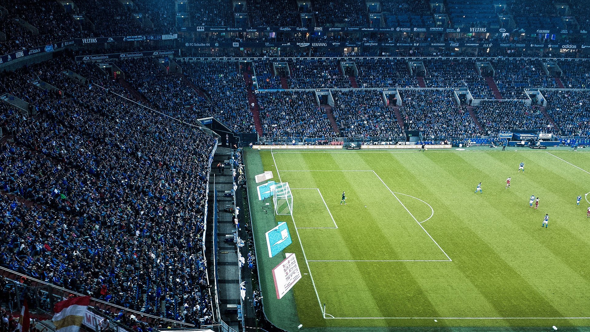 WTT大满贯：樊振东、孙颖莎包揽单双冠军 00后全面接班