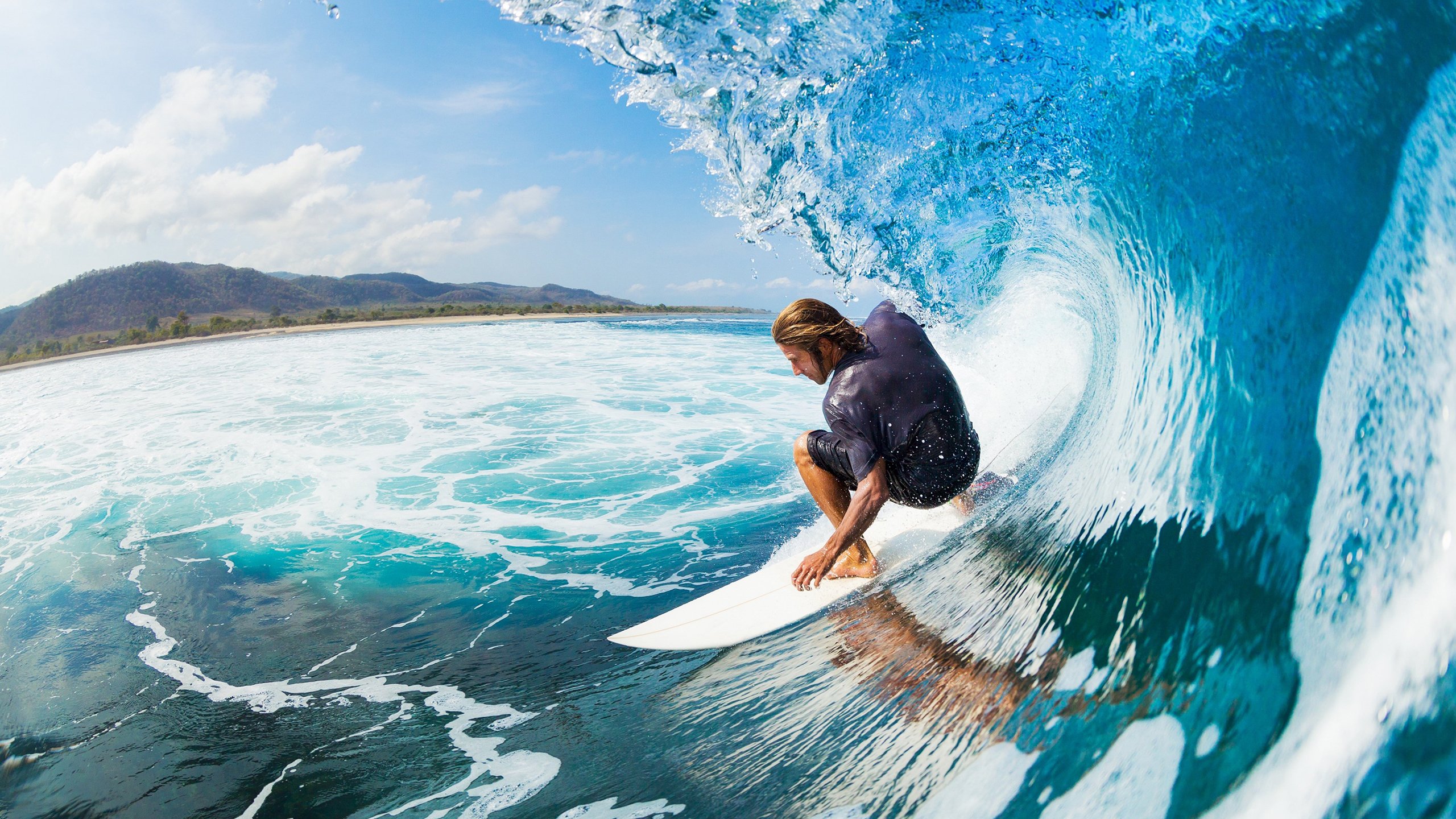 女足亚洲杯 决赛中国队补时逆转韩国 “铿锵玫瑰”再度绽放